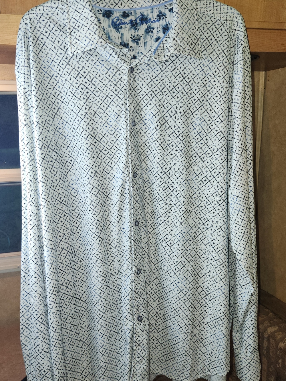 Robert Graham White Shirt with Navy Geometric Print